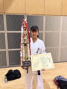 全日本高校生空手道選手権大会　第３位入賞！