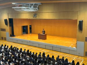 令和７年度２学期始業式を行いました