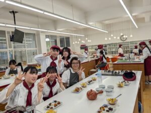 Regent’s International School Bangkokとの交流活動を実施しました