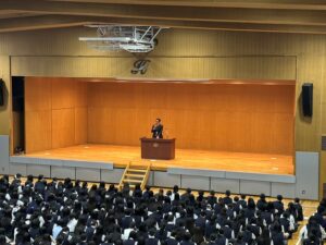 令和８年度１学期終業式を実施しました